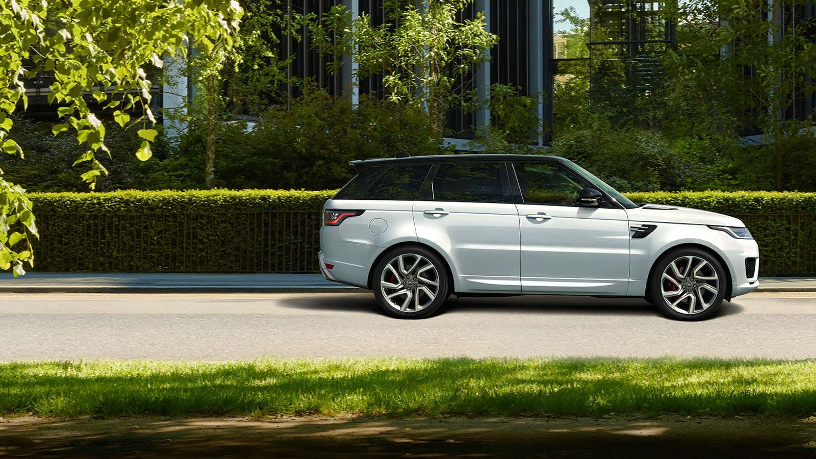 RANGE ROVER  <br>
SPORT PHEV