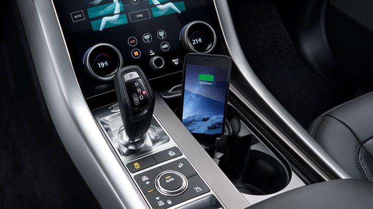 Помогите всем пассажирам оставаться на связи с внешним миром.