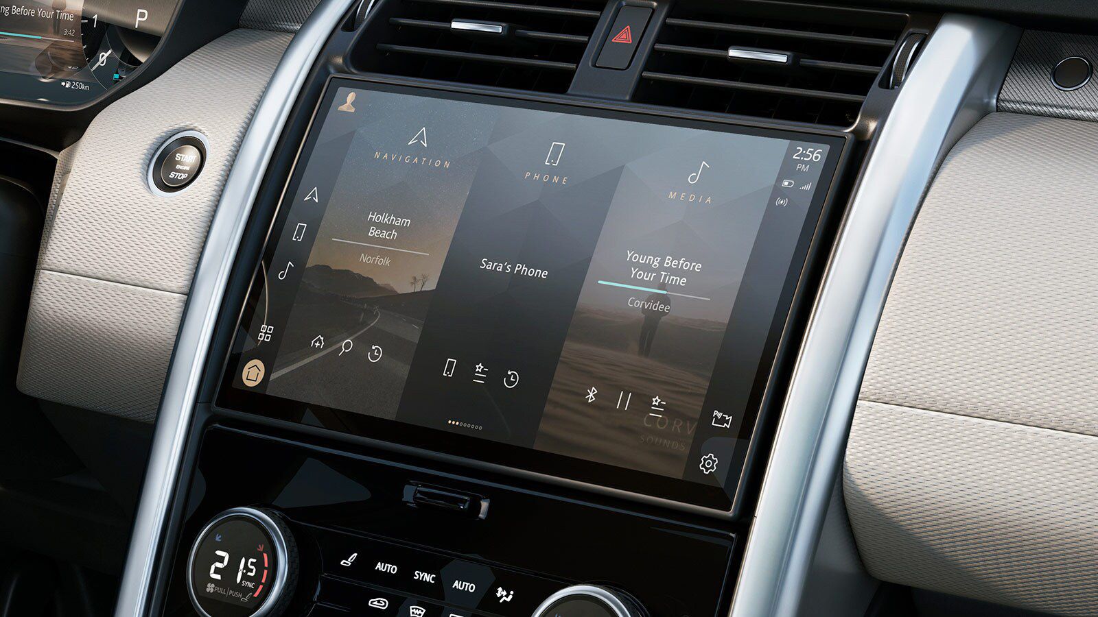 Интуитивно понятная информационно-развлекательная система Pivi Pro оснащена 11,4-дюймовым сенсорным экраном.